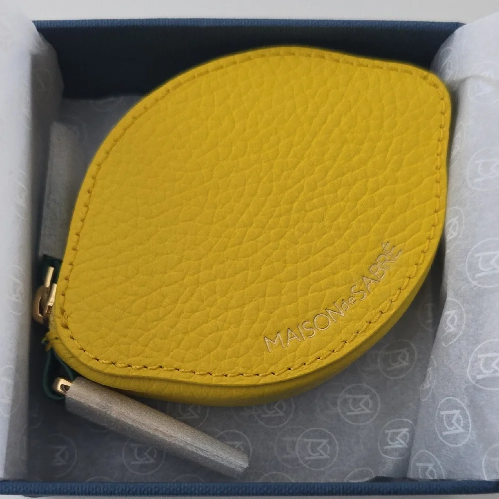 NEW Maison De Sabre Lemon COIN PURSE - Picture 1 of 5